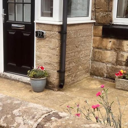 Boutique Cottage In The Heart Of Buxton Town المظهر الخارجي الصورة