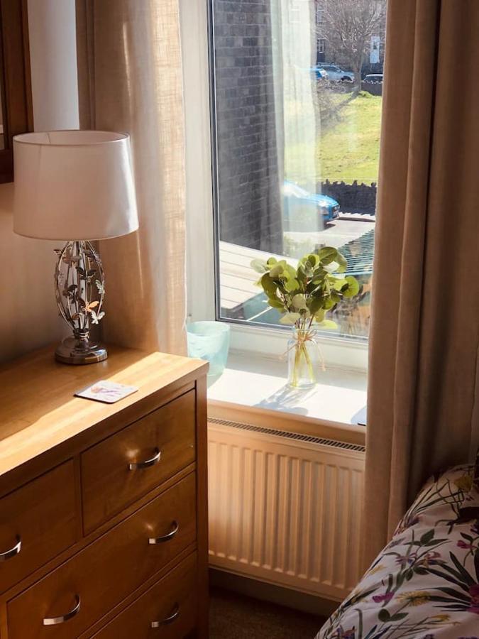 Boutique Cottage In The Heart Of Buxton Town المظهر الخارجي الصورة