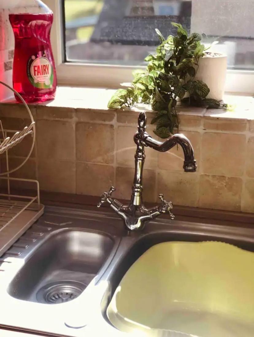 Boutique Cottage In The Heart Of Buxton Town المظهر الخارجي الصورة